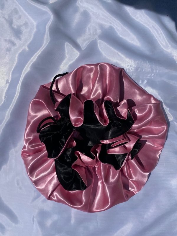 Black and Baby-pink Raffle Bonnet