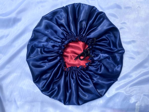 Double-sided Blue and Pink Satin Bonnet - Image 2