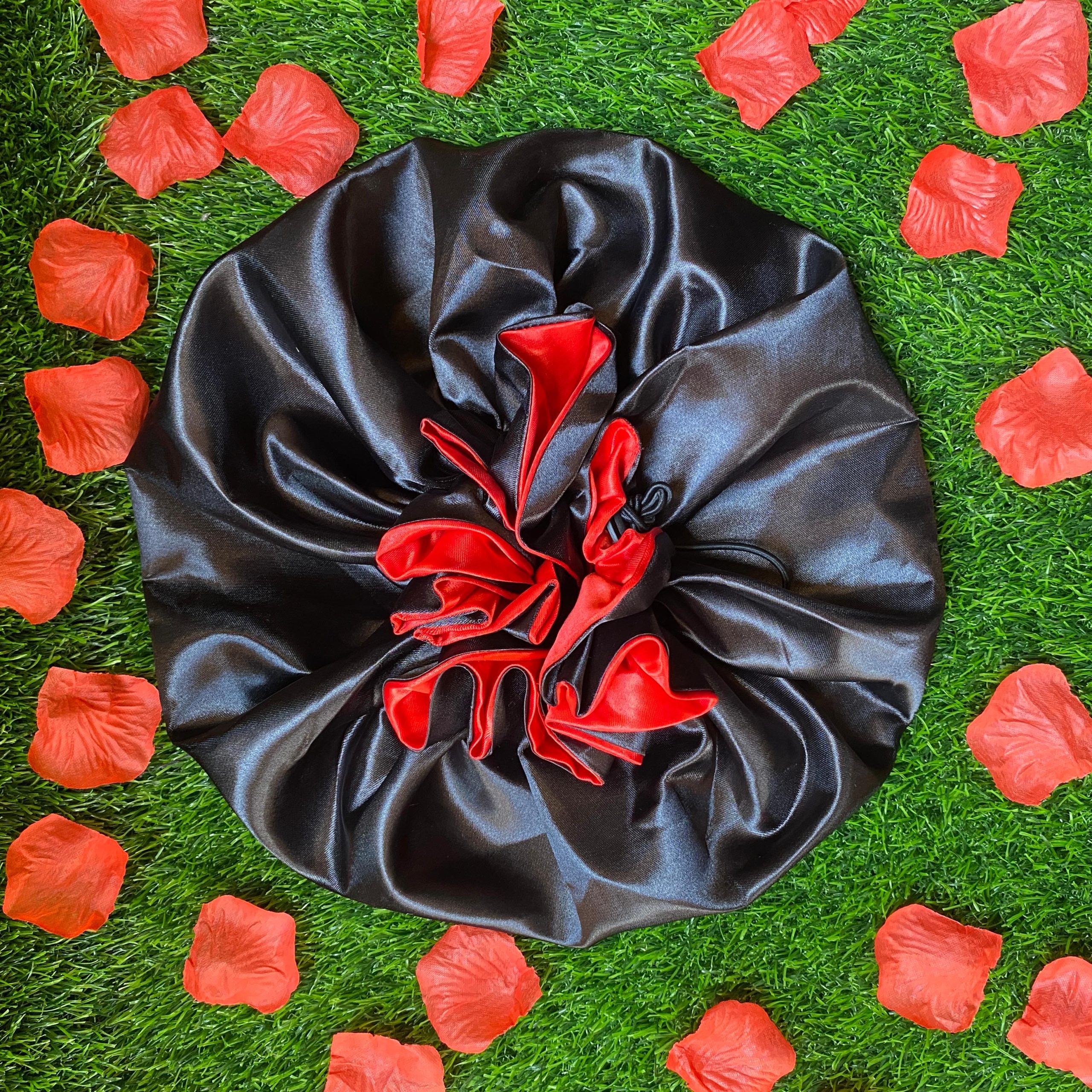 Red/Black Large Ruffle Bonnet - Image 3